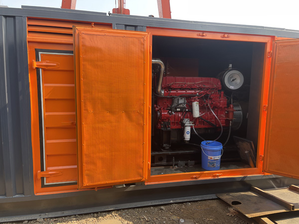 邯郸柴油发电机组在高温环境下运行时需要注意哪些问题？